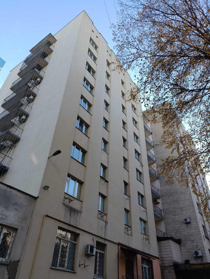 Hostel Krone Gok Zatishok Kiev Exterior foto